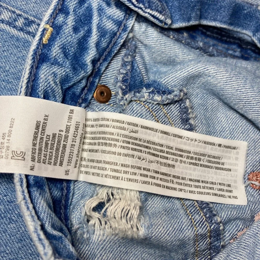 Abercrombie Fitch Annie High Rise Girlfriend Jeans Embroidered Ripped Frayed 26" - Picture 8 of 9
